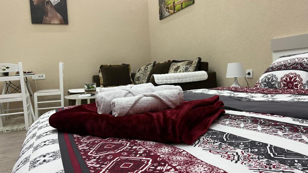 Apartment Downtown Подгорица Екстериор снимка