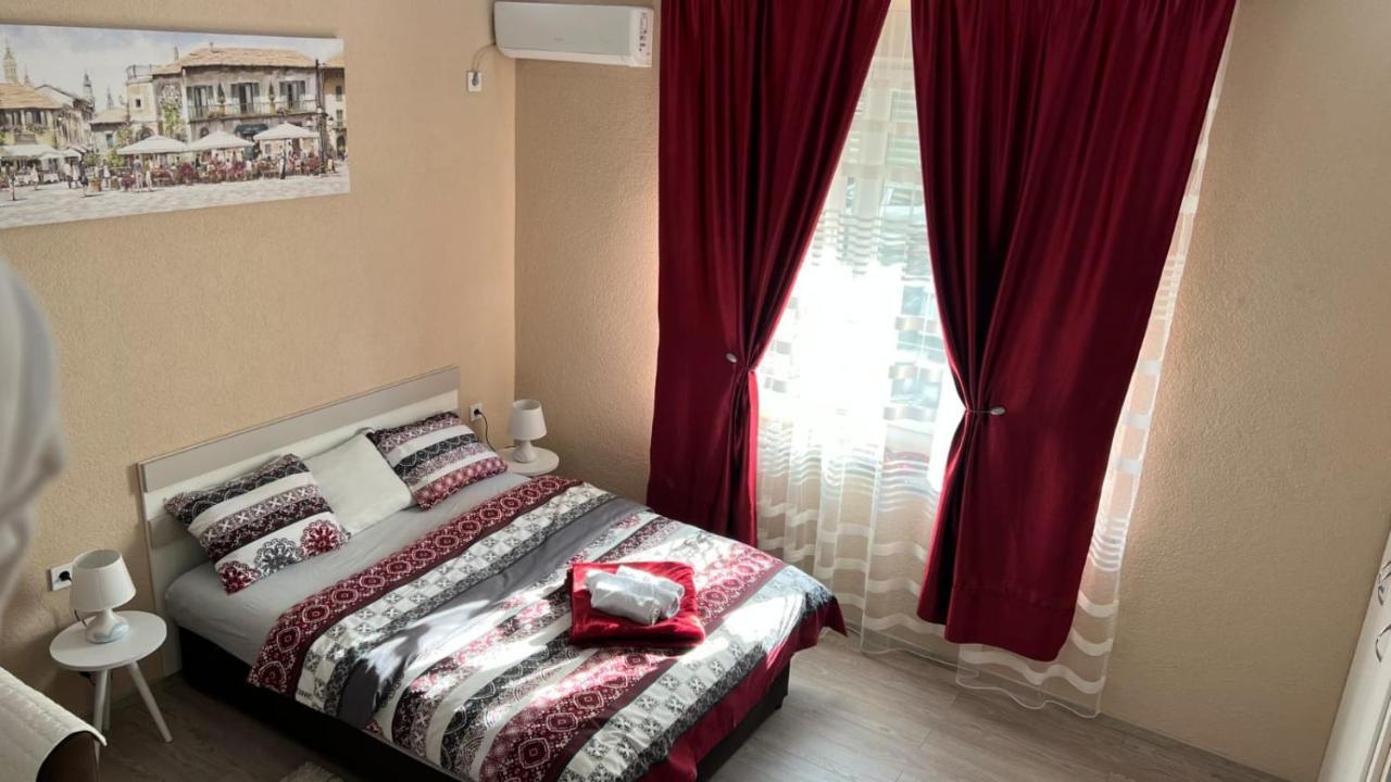 Apartment Downtown Подгорица Екстериор снимка